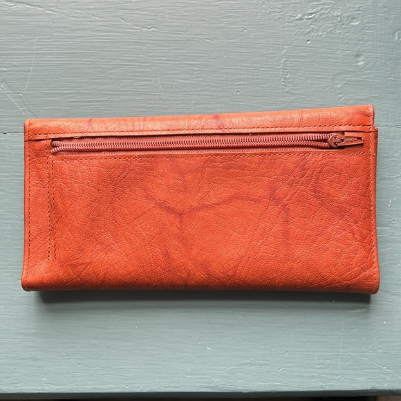 NWOT Vintage Buxton Cowhide Slim Leather Wallet - Picture 2 of 10